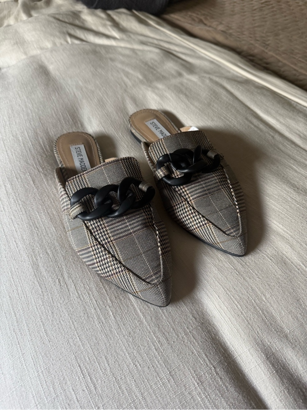 Steve Madden Plaid Pointed-Toe Mule with Black Chain Accent